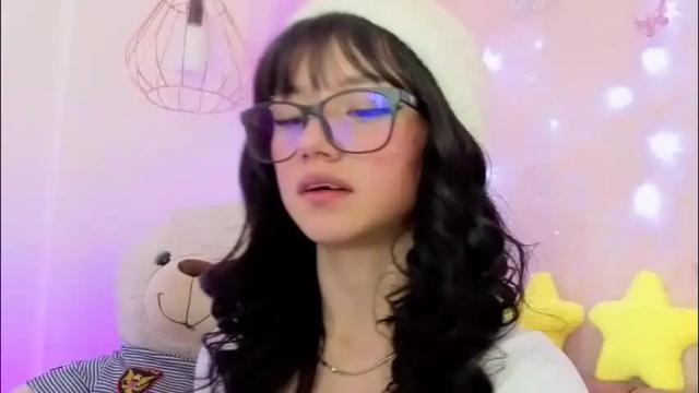 Image 12 of april_bennett Stream on Chaturbate on 15 days ago