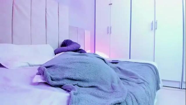 Image 10 of april_bowie Stream on Chaturbate on 1 month ago