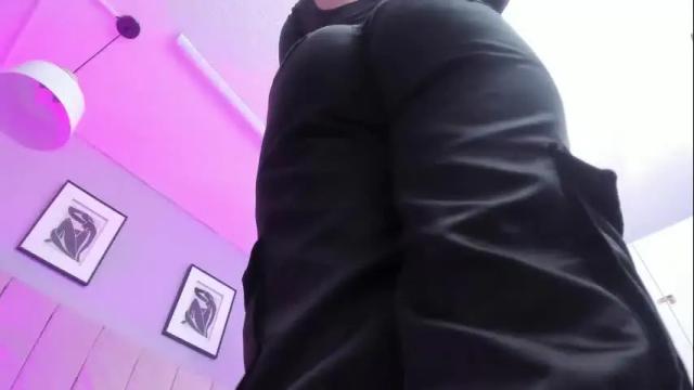 Image 11 of april_bowie Stream on Chaturbate on 1 month ago