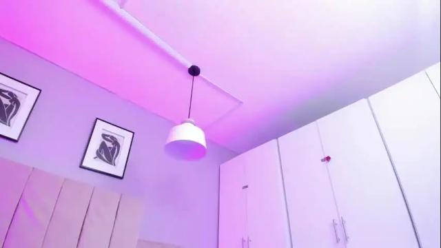 Image 4 of april_bowie Stream on Chaturbate on 1 month ago