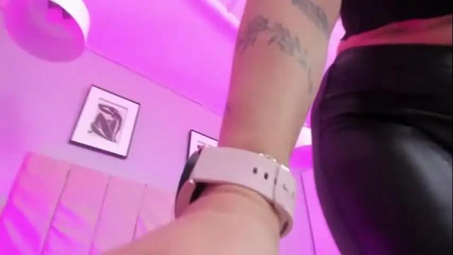 Image 6 of april_bowie Stream on Chaturbate on 13 days ago