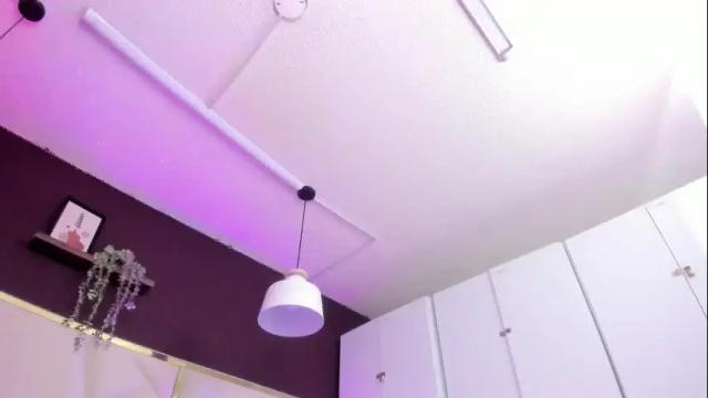 Image 2 of april_bowie Stream on Chaturbate on 1 month ago