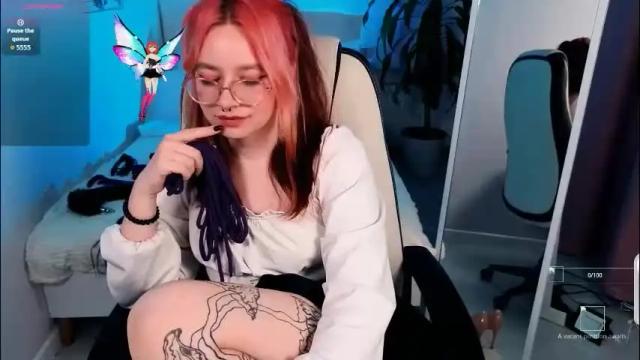 Image 3 of april_coy Stream on Chaturbate on 2 months ago