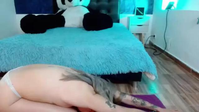Thumbnail 1, april_dumont's Stream at Chaturbate, 13 months ago