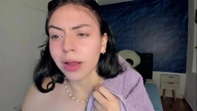 Image 11 of april_dumont Stream on Chaturbate on 8 days ago