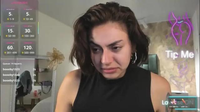 Image 3 of april_dumont Stream on Chaturbate on 1 month ago