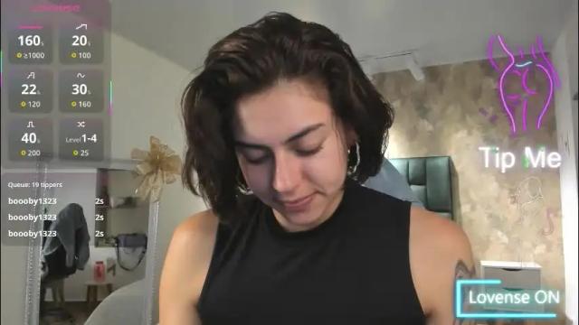 Image 4 of april_dumont Stream on Chaturbate on 1 month ago