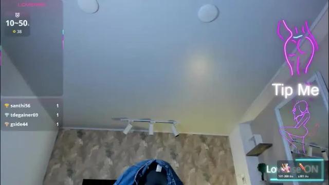 Image 4 of april_dumont Stream on Chaturbate on 1 month ago