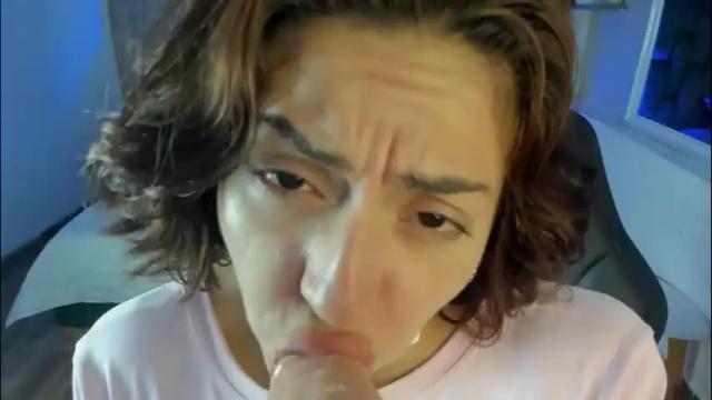 Image 6 of april_dumont Stream on Chaturbate on 26 days ago