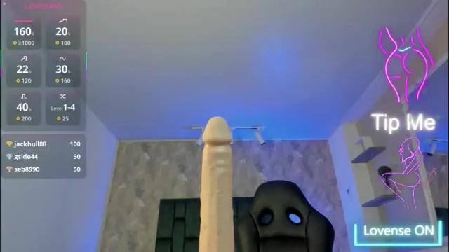 Image 6 of april_dumont Stream on Chaturbate on 21 days ago