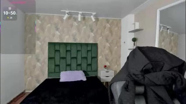 Image 2 of april_dumont Stream on Chaturbate on 1 day ago