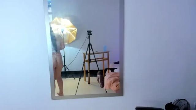 Image 11 of april_hotson Stream on Chaturbate on 17 months ago