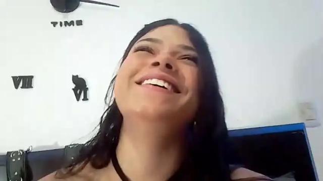 Image 6 of april_ossa Stream on Chaturbate on 20 months ago