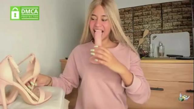 Image 6 of april_sex_vip Stream on Chaturbate on 1 month ago