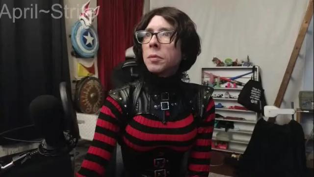 Image 3 of april_show_her Stream on Chaturbate on 1 month ago