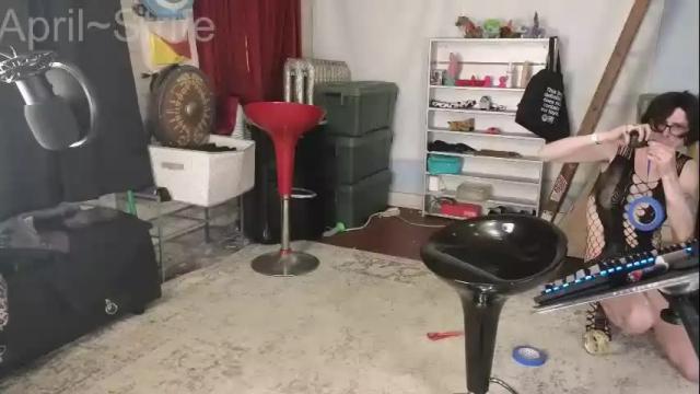 Image 6 of april_show_her Stream on Chaturbate on 1 month ago