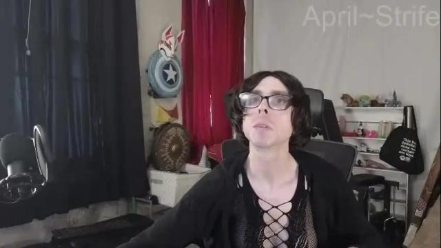 Image 4 of april_show_her Stream on Chaturbate on 1 month ago
