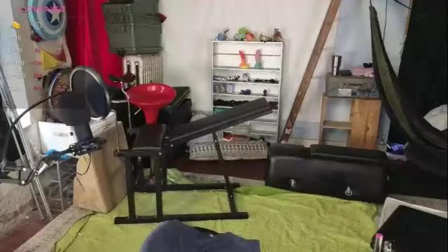 Image 4 of april_show_her Stream on Chaturbate on 16 days ago