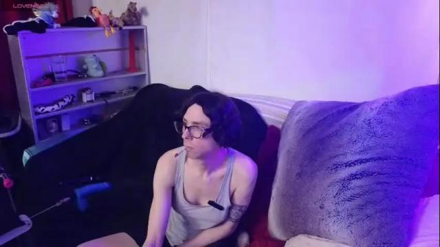 Image 2 of april_show_her Stream on Chaturbate on 7 months ago