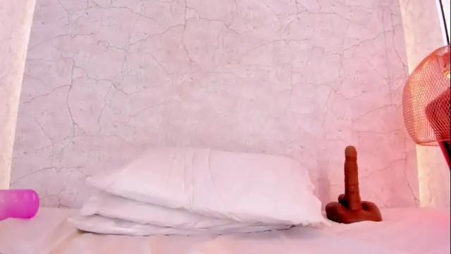 Image 7 of aprilalen Stream on Chaturbate on 1 month ago