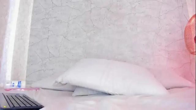 Image 3 of aprilalen Stream on Chaturbate on 1 month ago