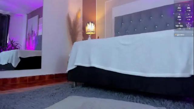 Image 12 of aprildeams Stream on Chaturbate on 24 days ago
