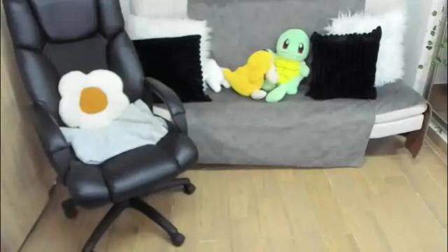 Image 11 of aprildubois_ Stream on Chaturbate on 1 month ago