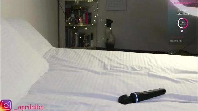 Image 2 of aprilinalba Stream on Chaturbate on 9 days ago