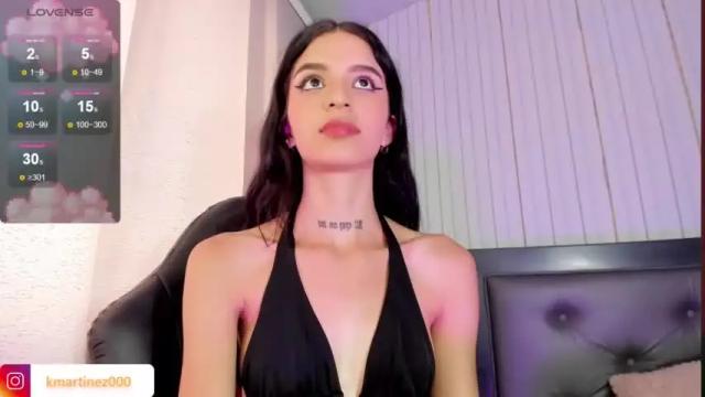 Image 3 of apriljhonnes Stream on Chaturbate on 20 months ago