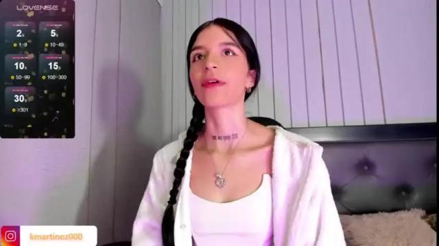 Image 3 of apriljhonnes Stream on Chaturbate on 19 months ago