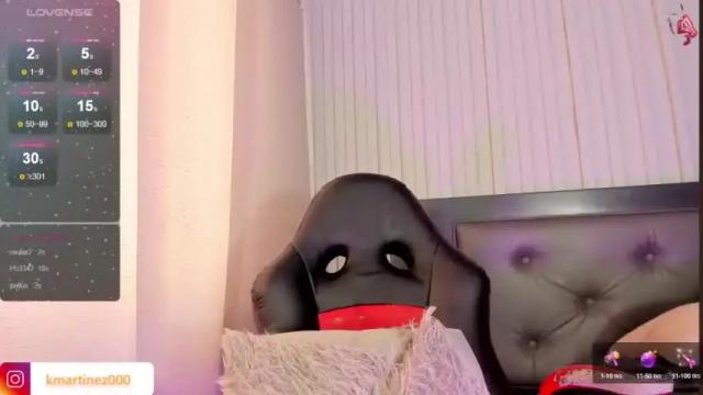 Image 2 of apriljhonnes Stream on Chaturbate on 18 months ago