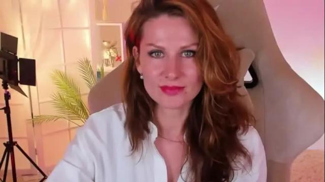 Image 7 of aprill_o_nill Stream on Chaturbate on 29 days ago