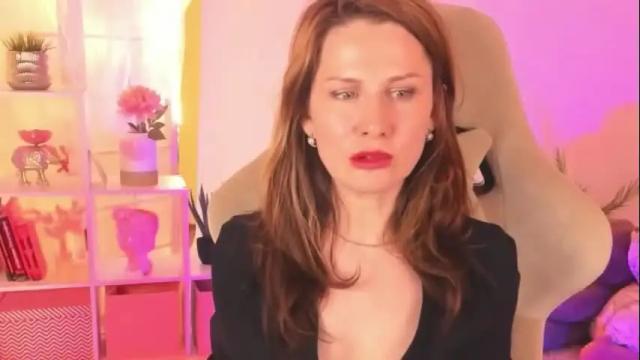 Image 3 of aprill_o_nill Stream on Chaturbate on 26 days ago