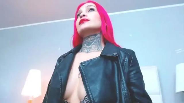 Image 4 of aprill_vagner Stream on Chaturbate on 12 months ago