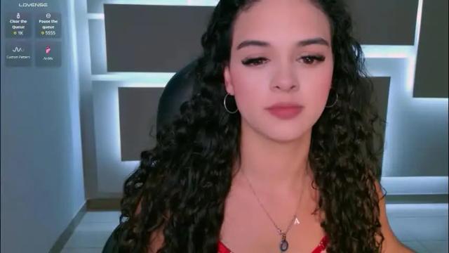 Image 8 of aprilrhodes_ Stream on Chaturbate on 2 months ago