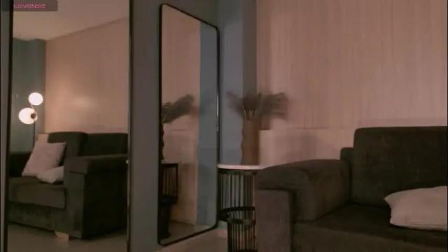 Image 8 of aprilrhodes_ Stream on Chaturbate on 1 month ago