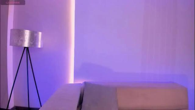 Image 3 of aprilrhodes_ Stream on Chaturbate on 1 month ago