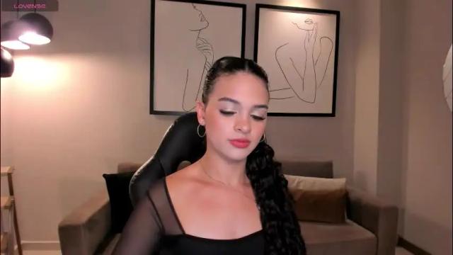 Image 4 of aprilrhodes_ Stream on Chaturbate on 1 month ago