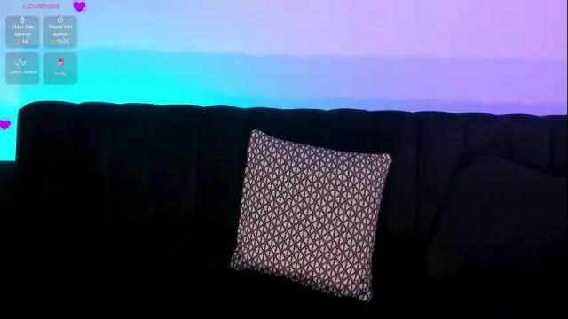 Image 11 of aprilrhodes_ Stream on Chaturbate on 1 month ago