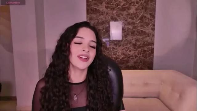 Image 3 of aprilrhodes_ Stream on Chaturbate on 1 month ago