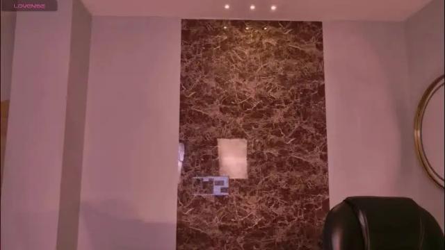 Image 8 of aprilrhodes_ Stream on Chaturbate on 1 month ago