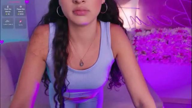 Image 7 of aprilrhodes_ Stream on Chaturbate on 1 month ago