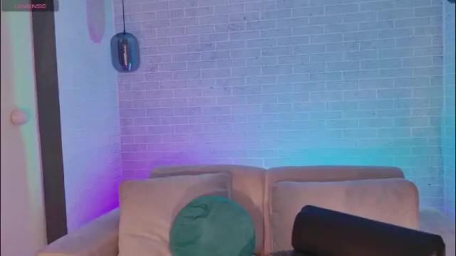 Thumbnail 1, aprilrhodes_'s Stream at Chaturbate, 27 days ago