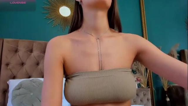 Image 12 of aprilwon Stream on Chaturbate on 1 month ago