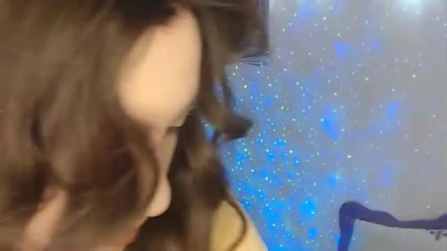 Image 12 of apsaraavadinah Stream on Chaturbate on 13 months ago