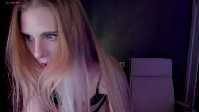 Image 10 of aqualen Stream on Chaturbate on 1 month ago