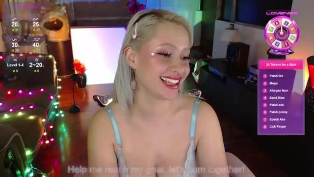Image 8 of aquamarinebubble Stream on Chaturbate on 13 months ago