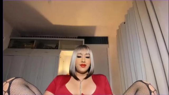 Image 10 of aqueenofcumxx Stream on Chaturbate on 4 months ago
