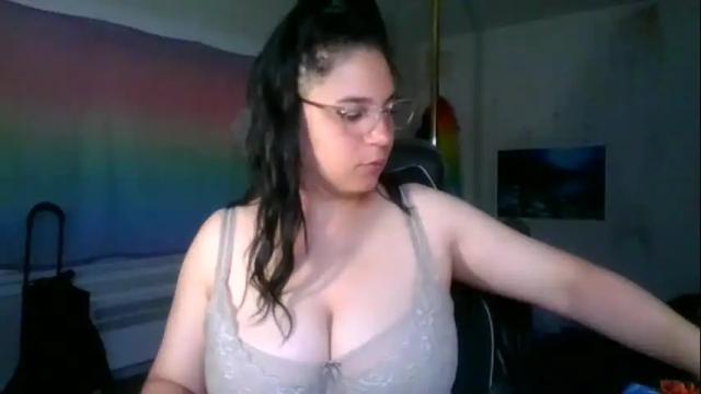 Image 7 of arabbustybeauty Stream on Chaturbate on 3 months ago