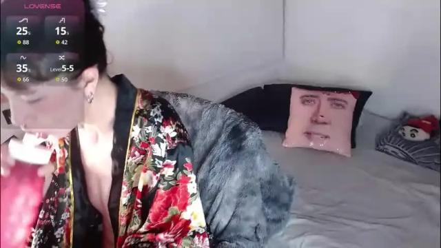 Image 3 of arabella_stone Stream on Chaturbate on 1 month ago